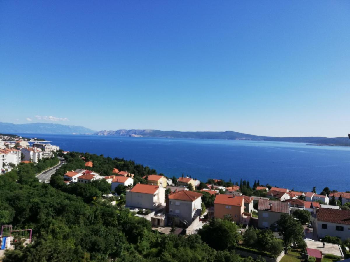 Seny&Siky Apartment Crikvenica Bagian luar foto