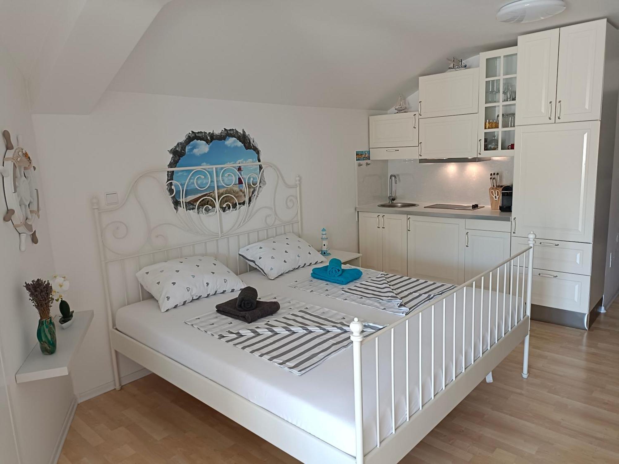 Seny&Siky Apartment Crikvenica Bagian luar foto
